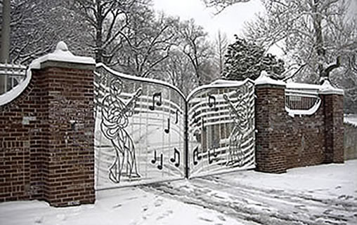 The Graceland gates in white. 